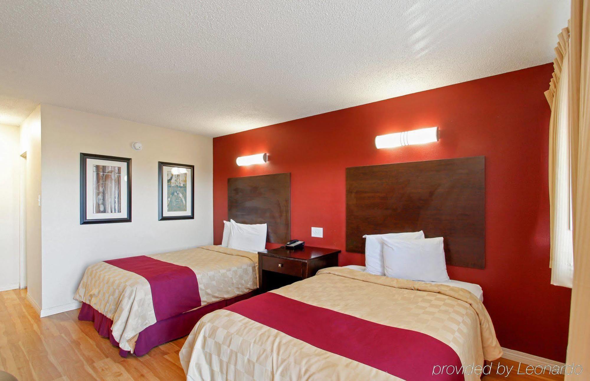 Red Roof Inn โมฮาวี ภายนอก รูปภาพ
